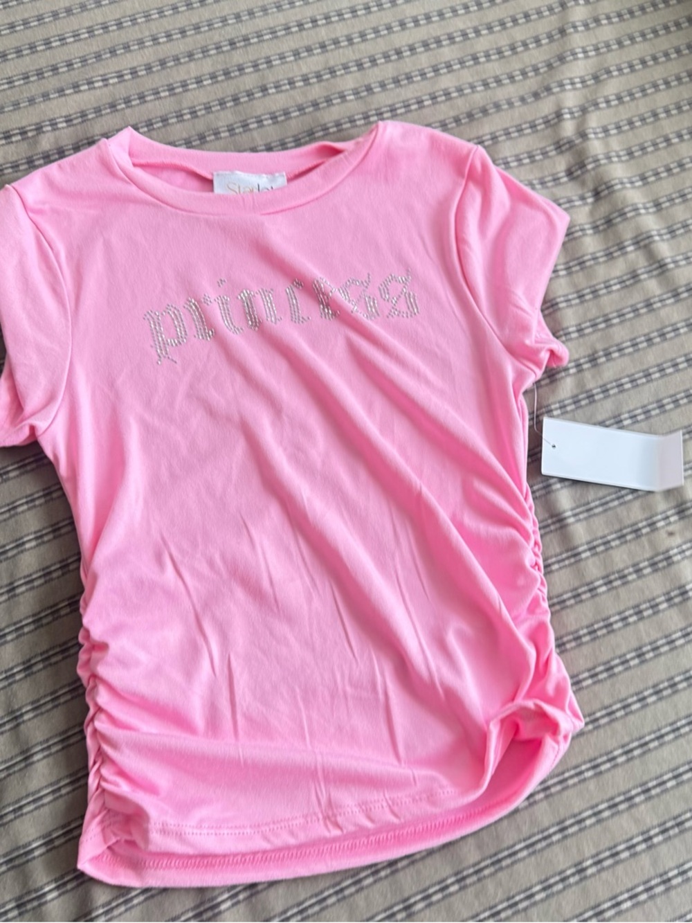 Princess Crop Top! - Picture 3 of 3